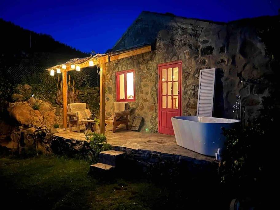 Lilly'S Finca - Romantischter Rueckzugsort - Pool Vilaflor Eksteriør billede